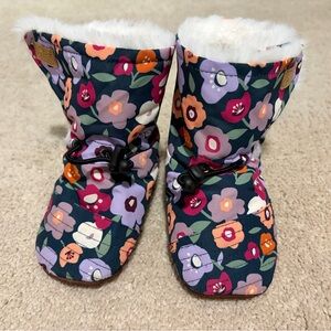 Floral Jan & Jul Booties with faux fur lining, size 12-18 months
